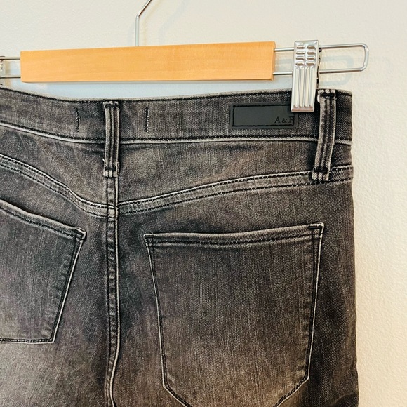 A+F black denim / 28 (6S) - Picture 5 of 6